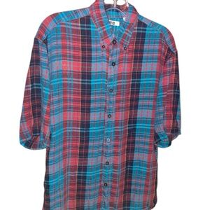 Uniqlo Red and Turquoise Plaid Casual Shirt